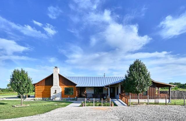 Gateway Gathering - House
