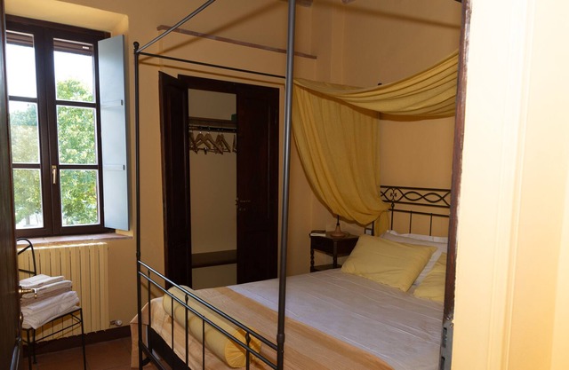 Gattamelata, Historic Flat with Modern Comforts