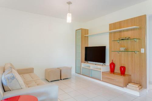 GB120 Ótimo Apartamento com 3 Suítes - Guarajuba