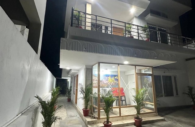Geetatri Luxury Homestay