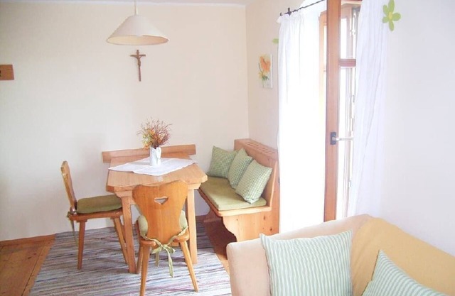 Acogedor apartamento con balcón en el Bosque del Alto Palatinado