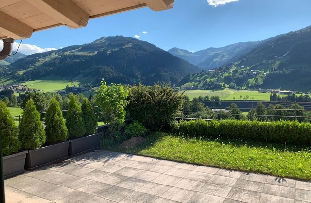Gemütliche Terassenwohnung mit Panoramablick