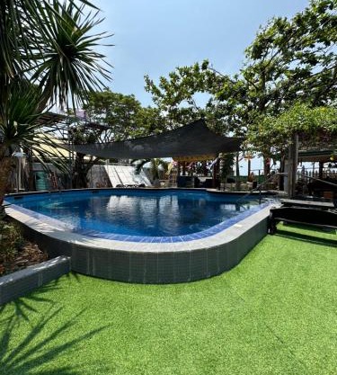 Generosa Beach Club