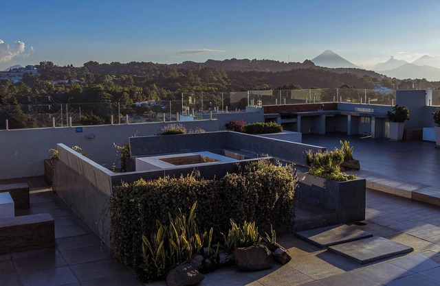 Gentle hub hideaway in Carretera a El Salvador