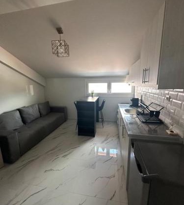 George apartment