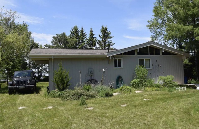 Georgian Bay Waterfront Cottage