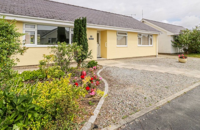 Gerlan, MORFA BYCHAN