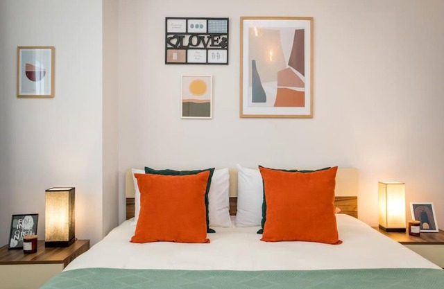 GG home - new, cozy 1 bedroom apartment on 8th floor with view