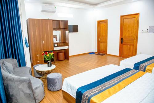 GIA BẢO HOTEL 1116 Huỳnh tấn phát
