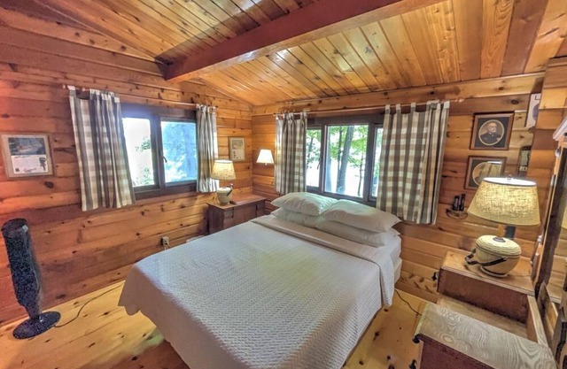 Gibson Island- Newboro Lake