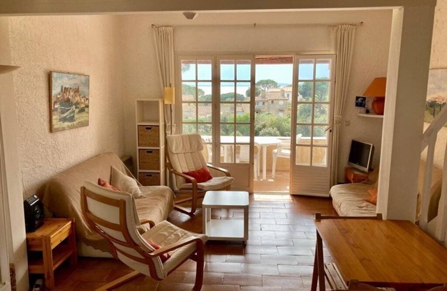 GIGARO - PLAYA A PIE / 4 PERS. VISTA AL MAR BALCON
