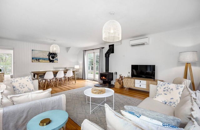 Gigglewiggy, Somers - 1 NIGHT FREE!* - Peaceful coastal sanctuary, linen included