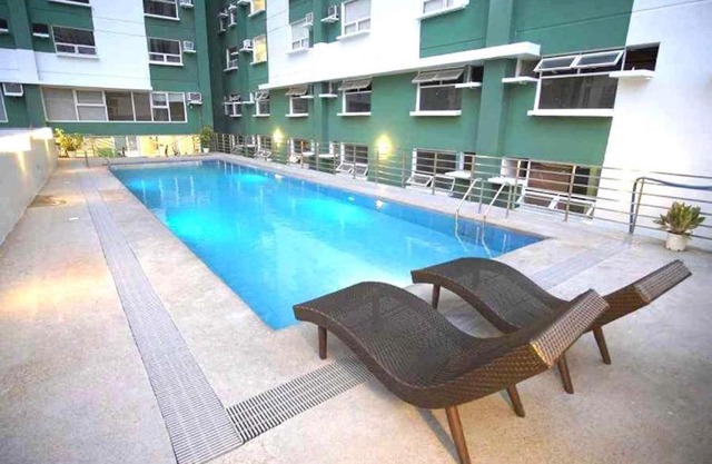Gilmore Tower Suites By SMS Hospitality
