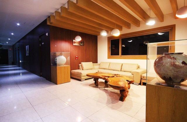 Gimcheon Hotel Win