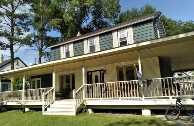 Gimli Family Vacation Getaway