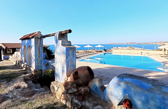Giorgi's Blue Apartments