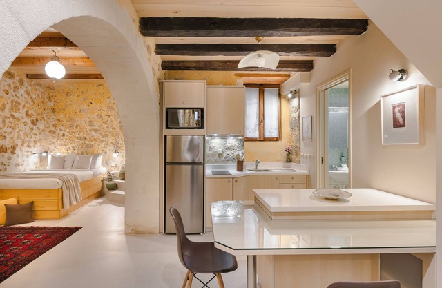 Giota House