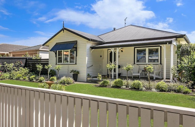 GIPPS GETAWAY - Port Fairy, VIC