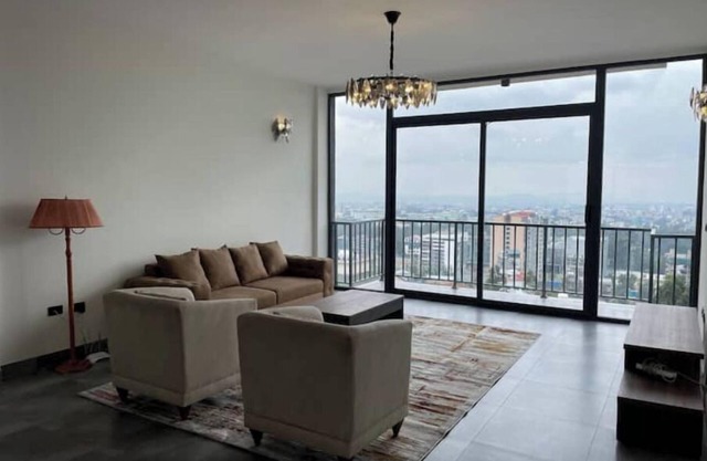 Girar Apartments- 4th floor