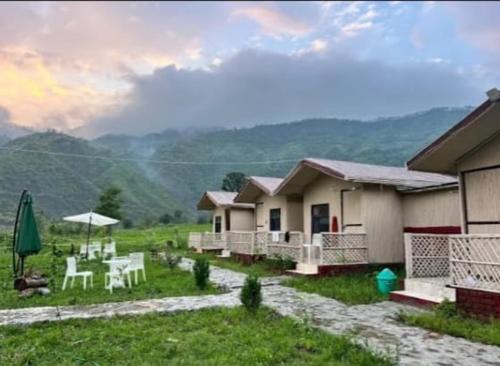 Giriganga Resort -Riverview