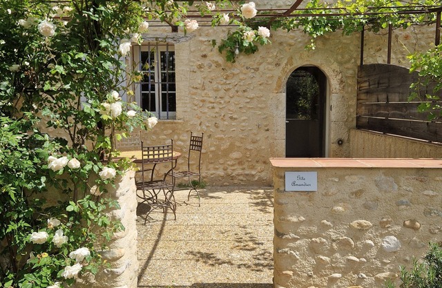 Gite Amandier, Ferme Bel Air, Riez