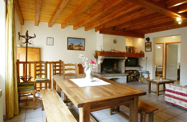 Casa rural La Roque-Sainte-Marguerite, 3 dormitorios, 6 personas