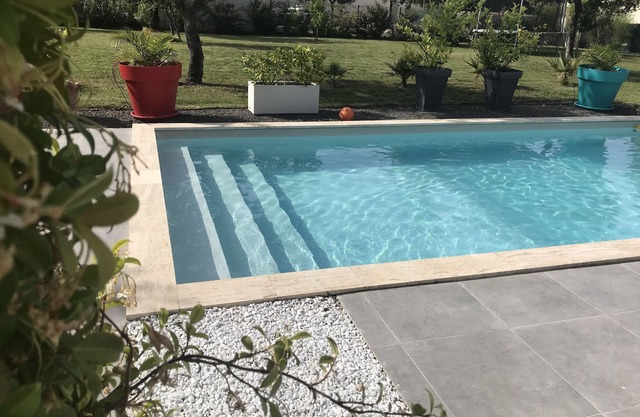 Acogedoras cabañas en Provenza con piscina en propiedad de 3000 m2.