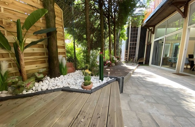Gîte « La Maison du Ruisseau » con terraza privada, balcón y Wi-Fi