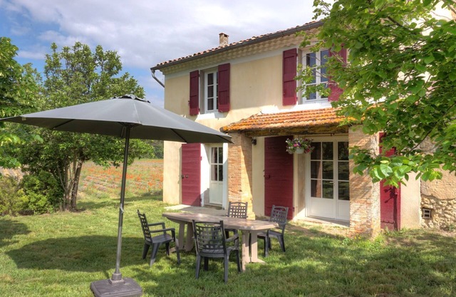 Casa rural en propiedad de 35ha en el luberon a 25 km de Aix en Provence