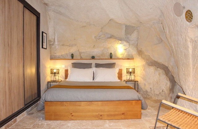 Gite Troglodyte de Charme & SPA Privatif en Touraine