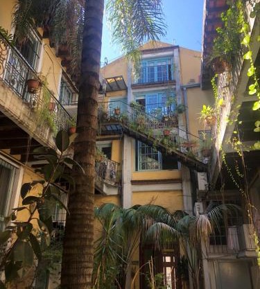 Giuffra Edificio Los Patios del Sol