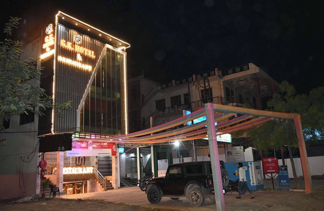 GK Hotel and Restaurant