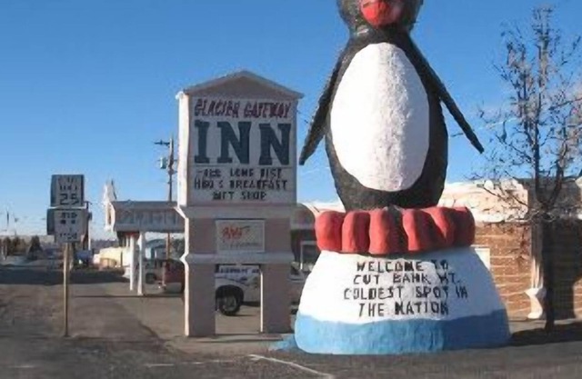 Glacier Gateway Inn