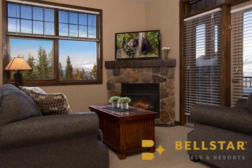 Glacier Mountaineer Lodge