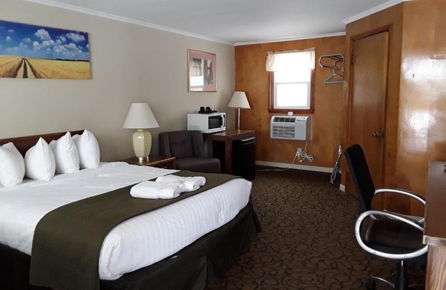 Gladstone Motel