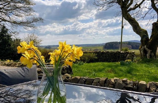 Glaisters Farmhouse - a house that sleeps 8 guests in 4 bedrooms
