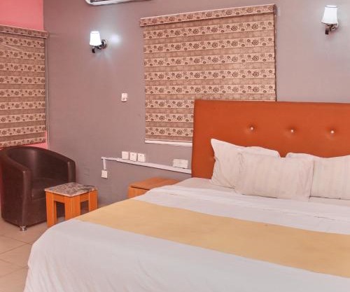 Glamour park hotel and apartment