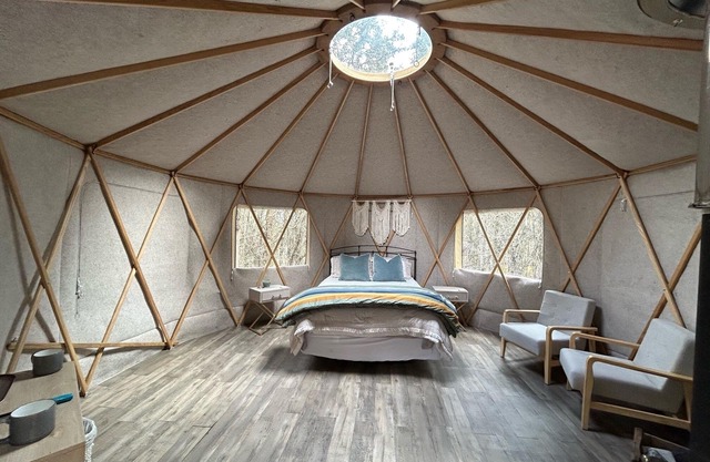 Glampanee (glamping in Napanee)