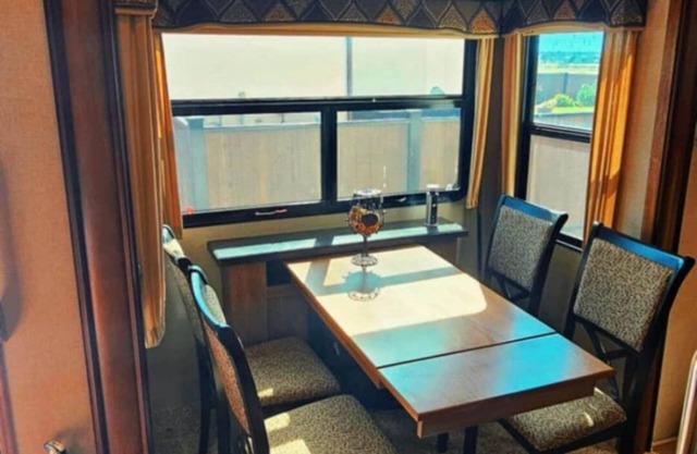Glamping by the Lake in Tranquil Pueblo West with AC