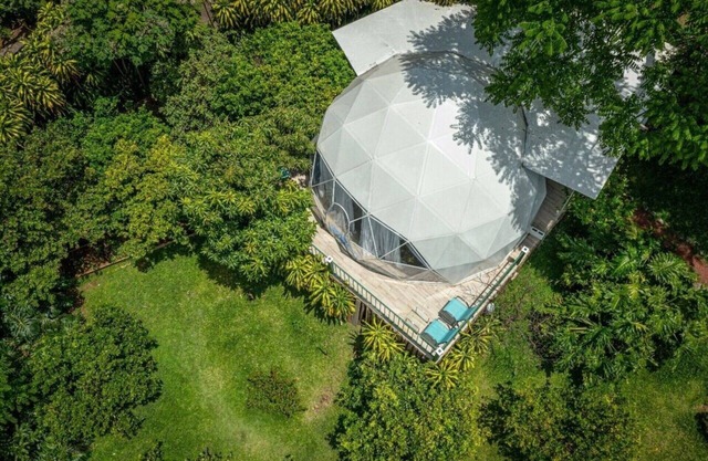 Glamping Artic Domo-- Tierra Nueva Glamping