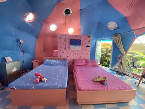 Glamping Dome Dauin Beach Resort