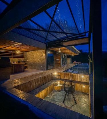 GLAMPING ENTRE MONTES Y CAFETALES