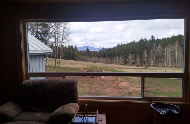 Glamping on 57 acres: 10 minutes from Wellington Lake!