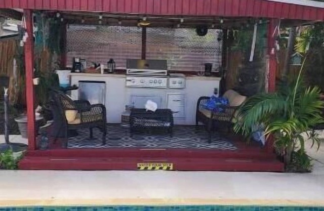 Glamping Paradise in Cutler Bay