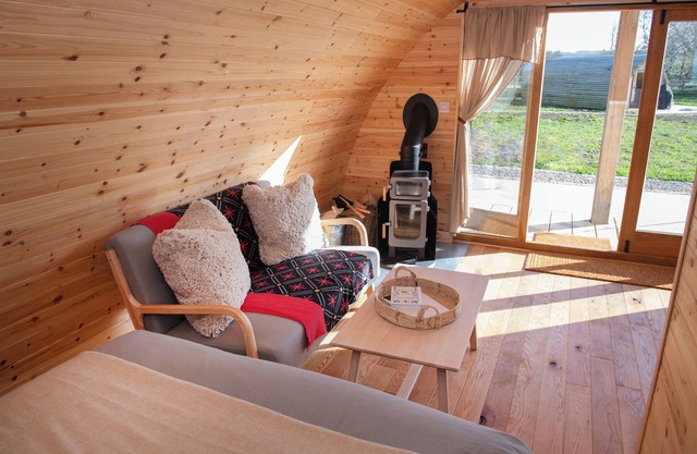 Glamping Pod 2 Presence