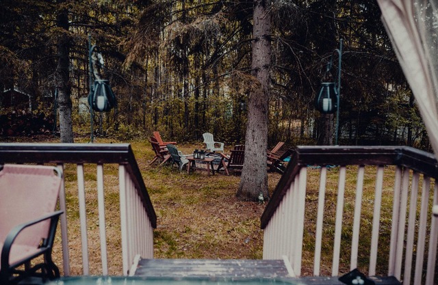 GLAMPING! SummerFell Cabin - 2 Bedrooms, 6 Guests!