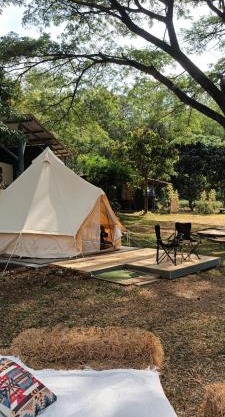 Glamping tent fan room