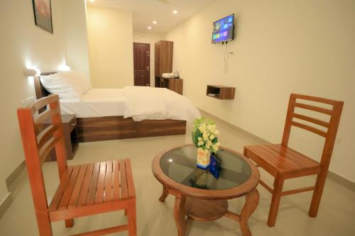 GLANCY'S GUEST HOUSE