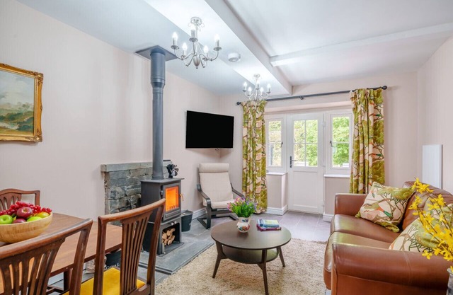 Glaramara - Two Bedroom House, Sleeps 3