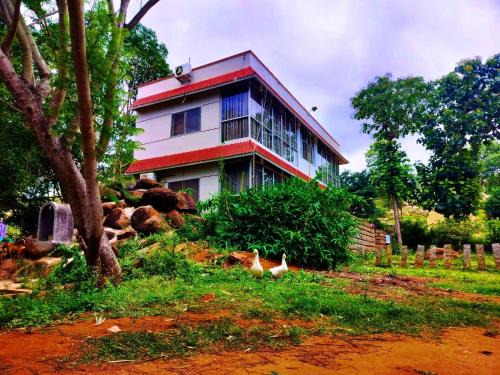 Glass House By Cloud9Villa Resorts